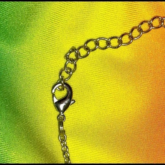 Friends & Rainbows Vintage Necklace - Picture 5 of 9